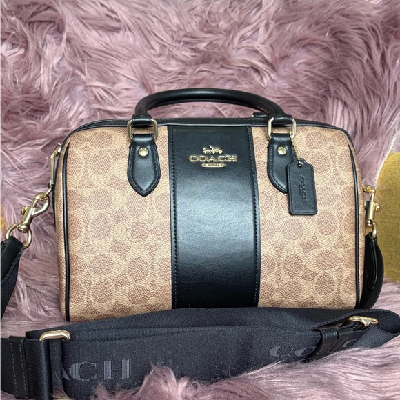 Coach Signature Tan and Black Satchel - Picture 5 of 10